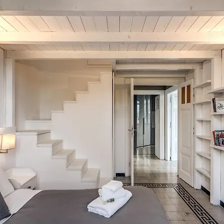Napoleone 2 Bedroom
