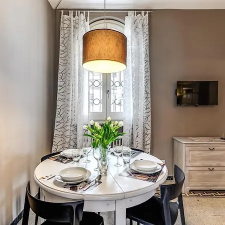 Апартаменты Napoleone 2 Bedroom Рим